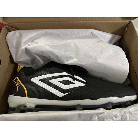 Umbro Tocco ll Pro Fg Soccer Cleat's Black White Saffron Mens Size 11.5 - Picture 7 of 8